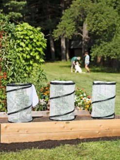 Pop-Up Tomato Accelerator -Gardeners Sale Shop 8589749 2212 tif