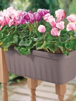 Adjustable Self-Watering Railing Planter, 24" -Gardeners Sale Shop 8592173 02V tif