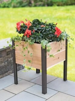 Self-Watering Insert For 2’ X 2’ Planter -Gardeners Sale Shop 8597991 1022 tif