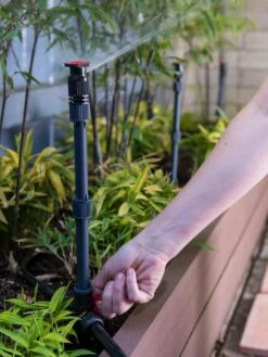 Deluxe Snip-n-Spray Garden And Landscape Sprinkler System -Gardeners Sale Shop 8600500 20339 tif