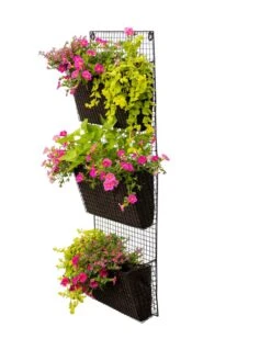 Wire Wall Pockets Vertical Gardens -Gardeners Sale Shop 8609201 0407 tif