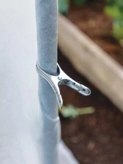 Maxi Garden Hoops With Clips -Gardeners Sale Shop 8610471 8458 tif