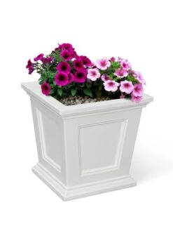 Fairfield Self-Watering Square Planter, 16” X 16” -Gardeners Sale Shop 8611695 16V tif
